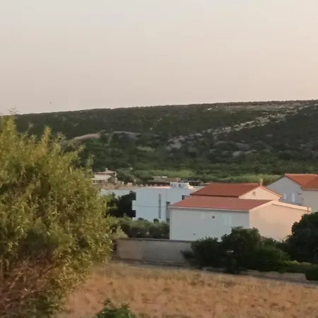 Apartmani Vlahek Stara Novalja Exterior photo